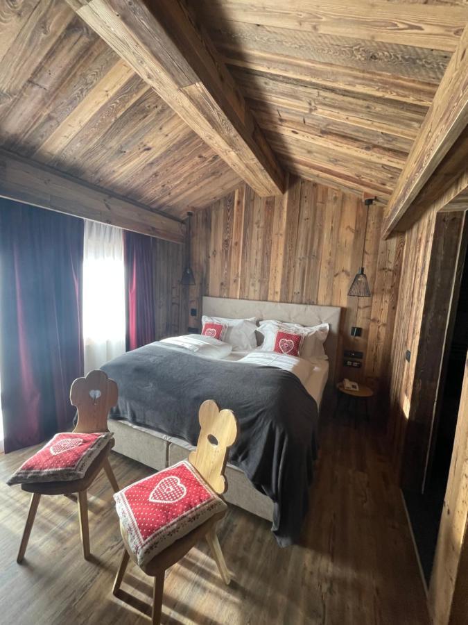 Hotel Piccolo Tibet ลีวินโญ ภายนอก รูปภาพ