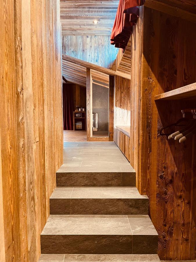 Hotel Piccolo Tibet ลีวินโญ ภายนอก รูปภาพ