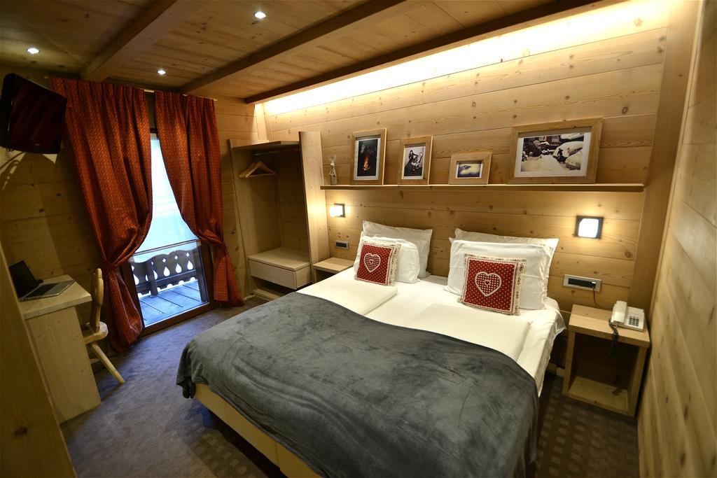 Hotel Piccolo Tibet ลีวินโญ ห้อง รูปภาพ