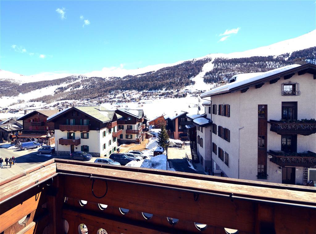 Hotel Piccolo Tibet ลีวินโญ ภายนอก รูปภาพ